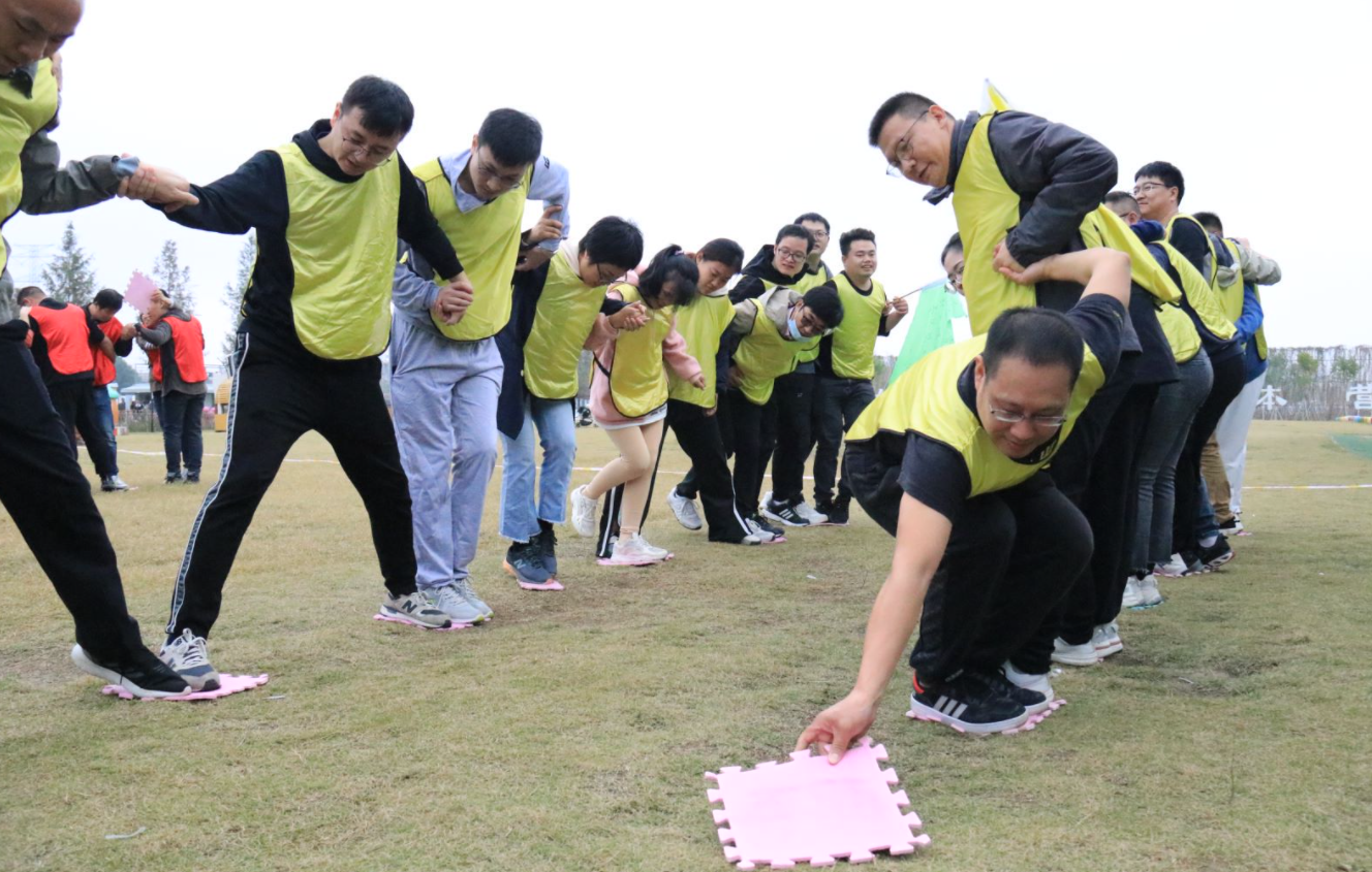 邁伺特團建決勝流沙河